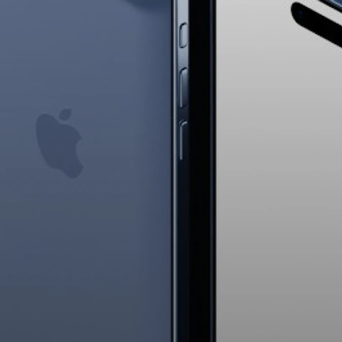 Blue Smartphone · 128 GB