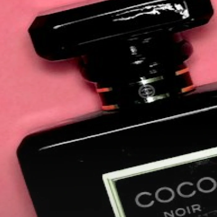 Noir Eau de Parfum · 50 ml